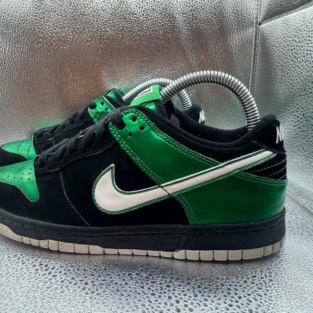 Size 5.5 Nike Dunk Kids Black Green Lantern Low Top Athletic Sneakers 310569-911 - Picture 7 of 11